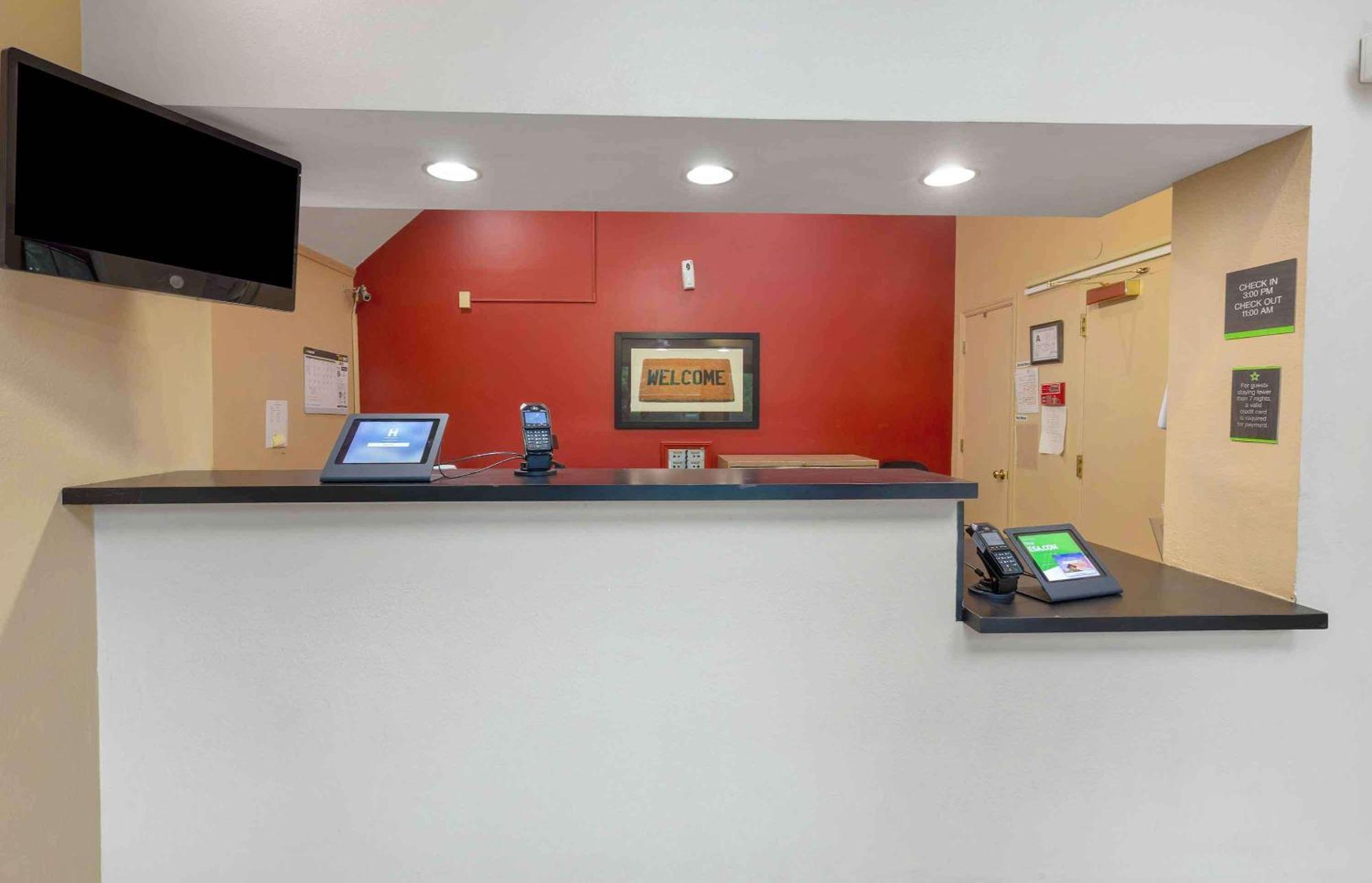 Extended Stay America Suites - Raleigh - Cary - Harrison Ave Ngoại thất bức ảnh