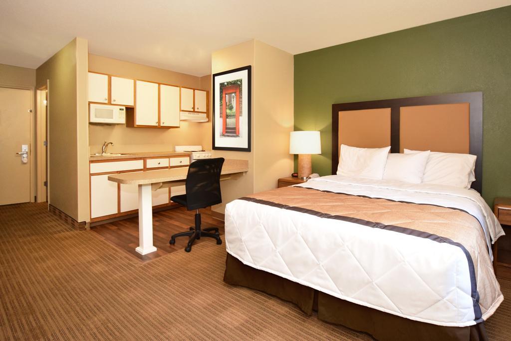 Extended Stay America Suites - Raleigh - Cary - Harrison Ave Ngoại thất bức ảnh