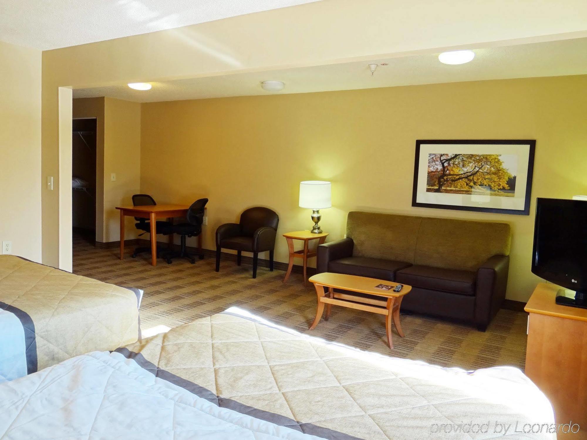 Extended Stay America Suites - Raleigh - Cary - Harrison Ave Ngoại thất bức ảnh
